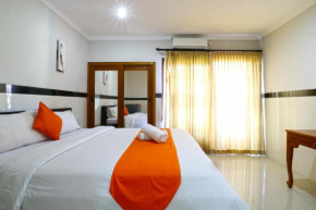 Отель Rena Segara House  Kuta